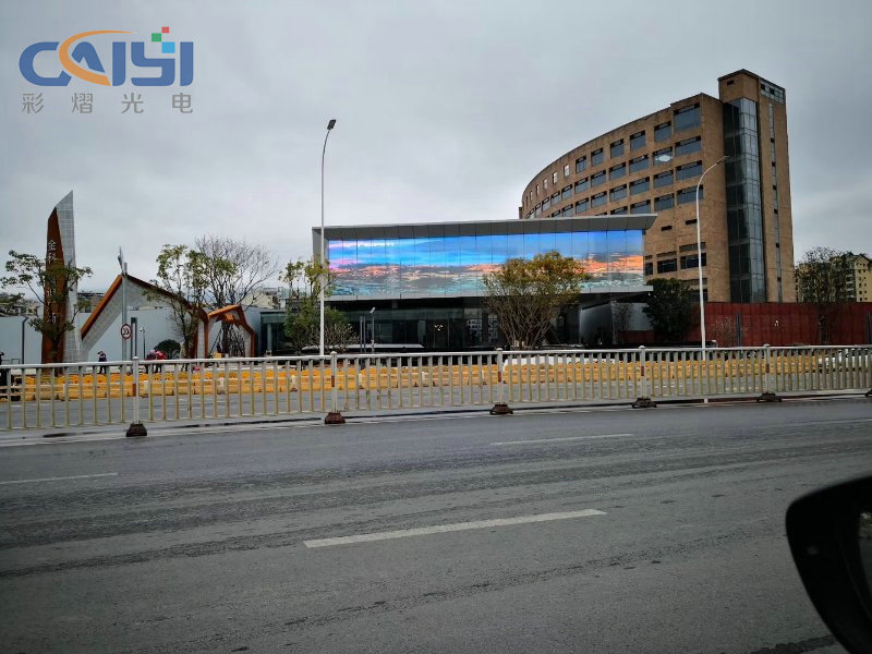 Fuzhou Jinkejiadi Square LED curtain wall screen P10.42